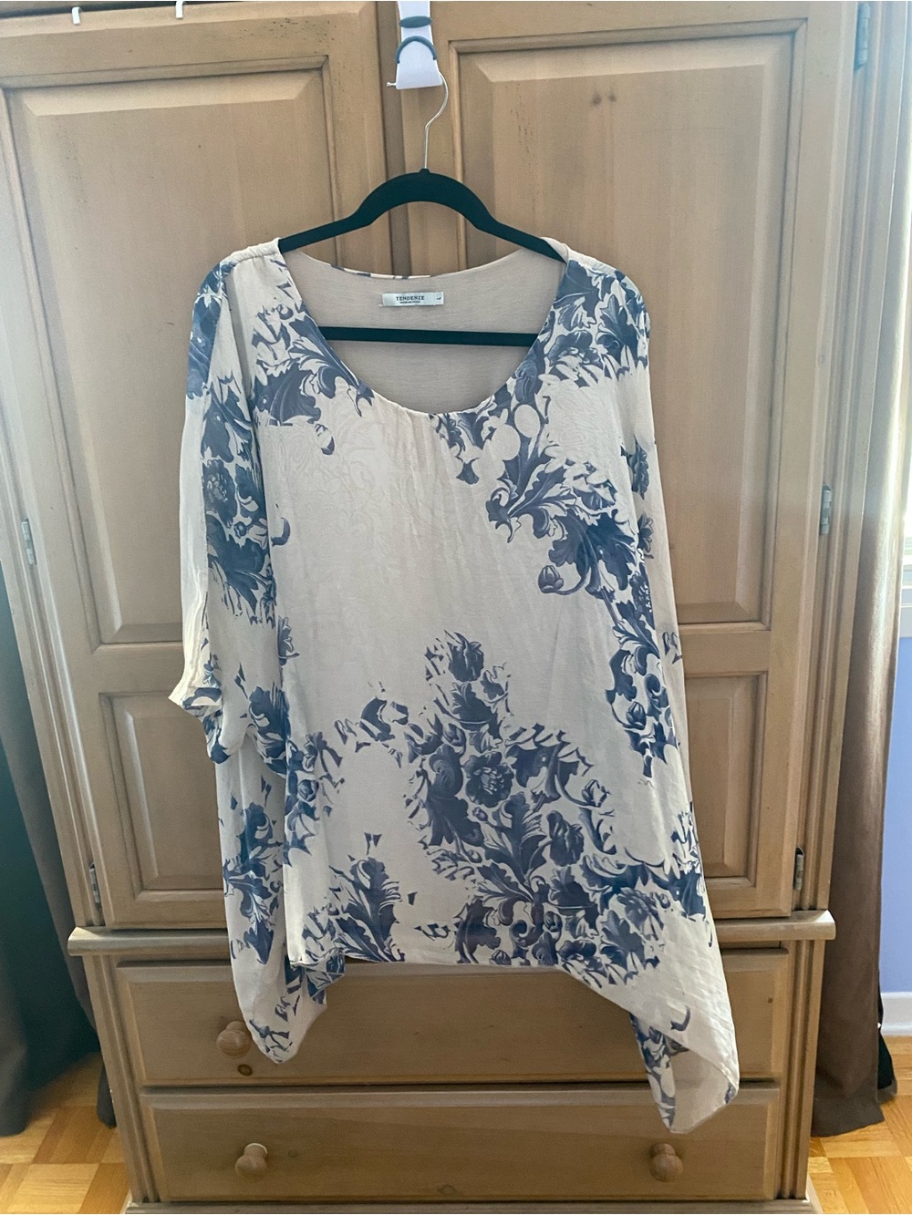 Women's Cream Scoop-Neck Tunic with Blue Floral Print